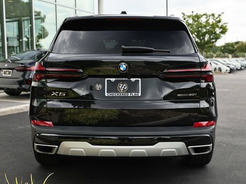 Used 2025 BMW X5 sDrive40i w/ Climate Comfort Package RWD image 11