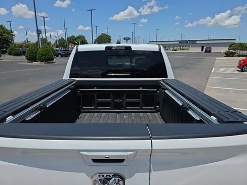 Used 2023 RAM 1500 Limited AWD/4WD image 6
