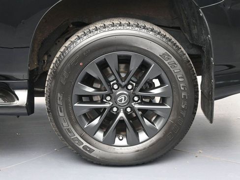 Used 2022 Lexus GX 460 Premium w/ Premium Plus Package AWD/4WD image 15