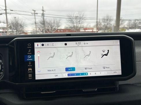 New 2026 Jeep Gladiator Sport image 19