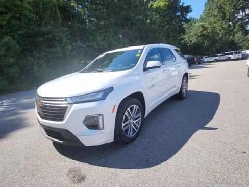 Certified 2023 Chevrolet Traverse High Country image 9