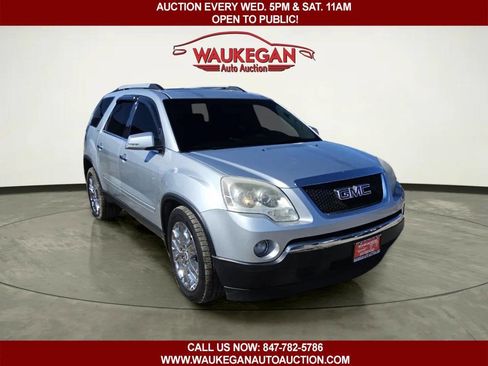 Used 2010 GMC Acadia SLT image 3