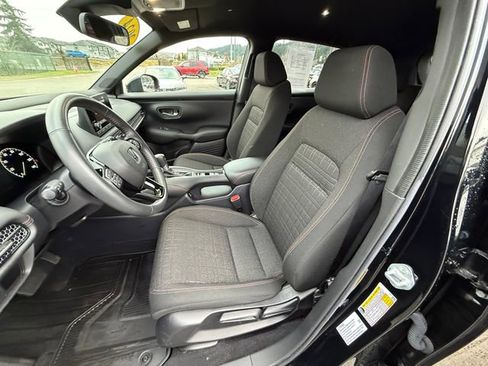 Certified 2024 Honda HR-V Sport image 17