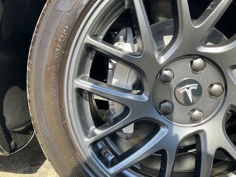 Used 2026 Tesla Model 3 AWD/4WD image 87