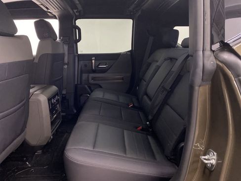 Used 2025 GMC Hummer EV 3X w/ LPO, Illumination Package image 16