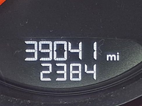 Used 2018 Porsche 911 Carrera image 24