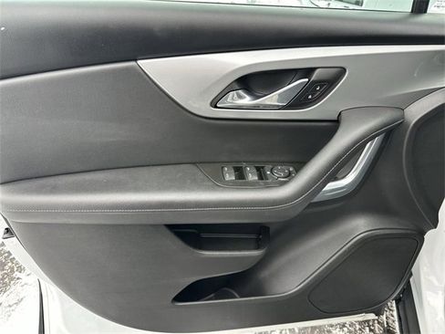 Used 2020 Chevrolet Blazer LT image 21