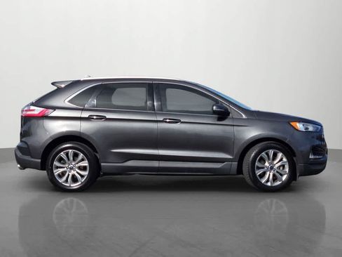 Used 2019 Ford Edge Titanium AWD/4WD image 7