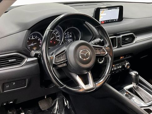 Used 2017 MAZDA CX-5 Touring w/ Preferred Equipment Package FWD image 18