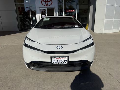 Used 2024 Toyota Prius Prime image 29