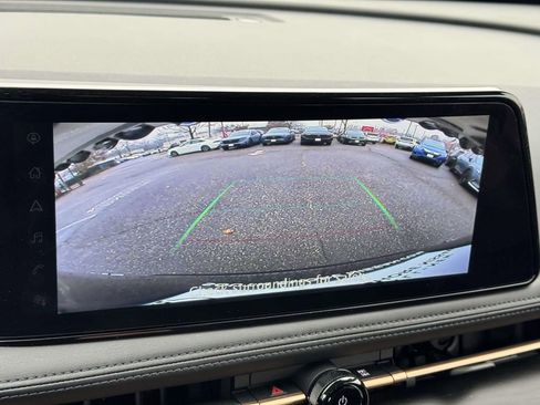 Certified 2024 Nissan Ariya FWD image 28