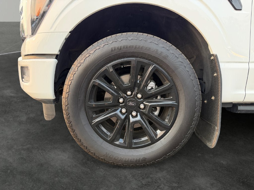 Used 2025 Ford F150 Platinum w/ FX4 Off-Road Package AWD/4WD image 4
