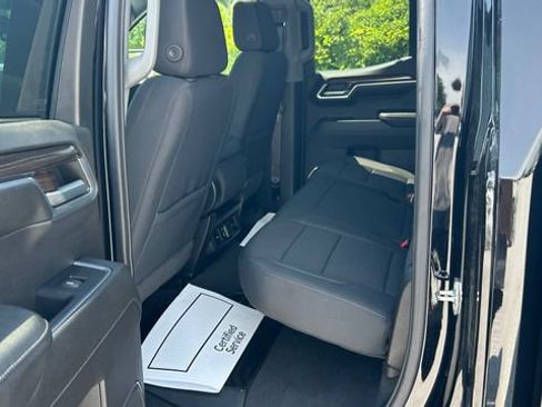 Used 2023 Chevrolet Silverado 1500 LT AWD/4WD image 31