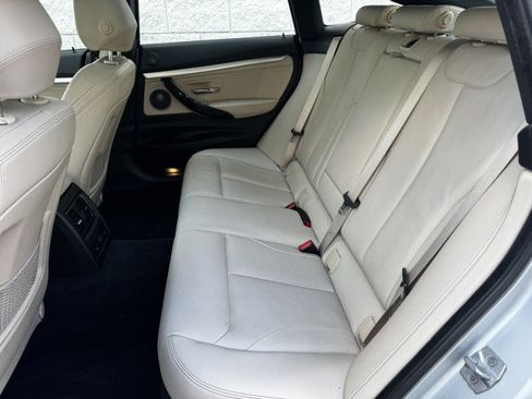 Used 2017 BMW 340i Gran Turismo xDrive image 8