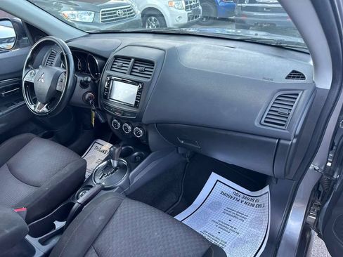 Used 2017 Mitsubishi Outlander Sport ES AWD/4WD image 12