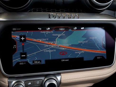 Used 2019 Ferrari Portofino image 43