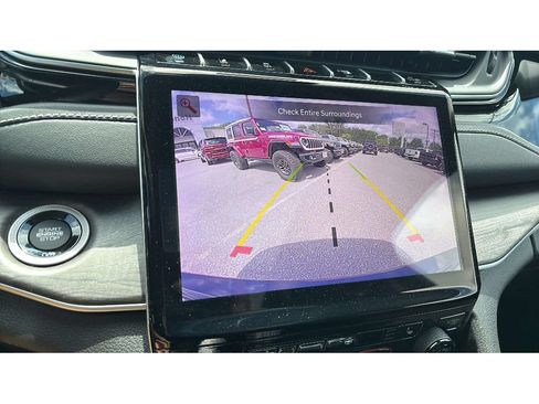 Used 2024 Jeep Grand Cherokee Limited 4xe w/ Trailer Tow Package AWD/4WD image 18