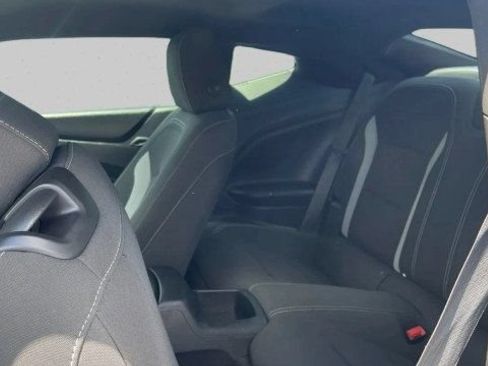 Used 2021 Chevrolet Camaro LT w/ RS Package RWD image 19
