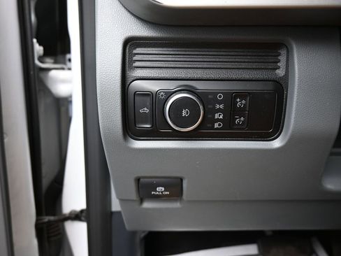 Used 2023 Ford F350 XLT image 19