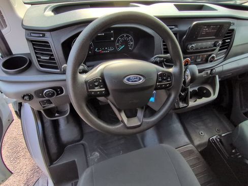 Used 2025 Ford Transit 250 Low Roof w/ Exterior Upgrade Package RWD image 16