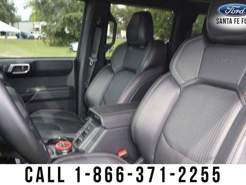 Used 2025 Ford Bronco Raptor AWD/4WD image 15