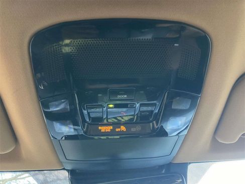 Used 2025 Lexus NX 250 FWD image 17