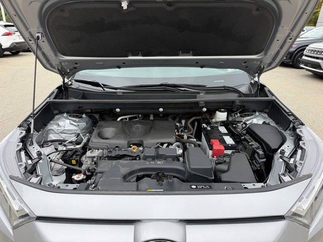 Certified 2025 Toyota RAV4 XLE AWD/4WD image 13