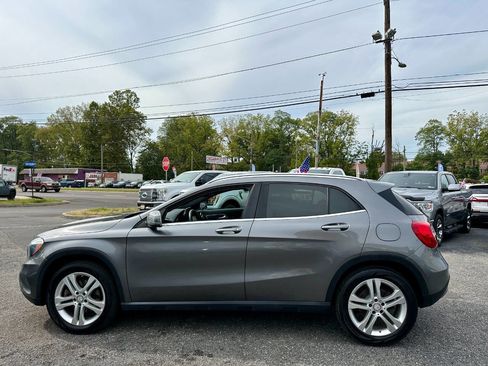 Used 2016 Mercedes-Benz GLA 250 4MATIC image 4