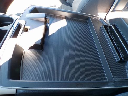 Used 2010 Dodge Ram 1500 Truck SLT w/ Big Horn Regional Pkg image 34