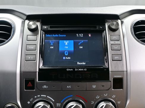 Used 2017 Toyota Tundra SR5 image 19