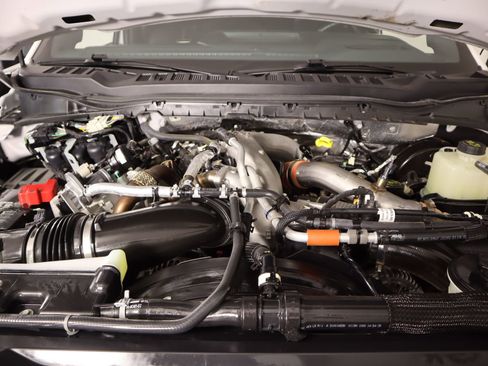 Used 2024 Ford F250 Platinum image 21