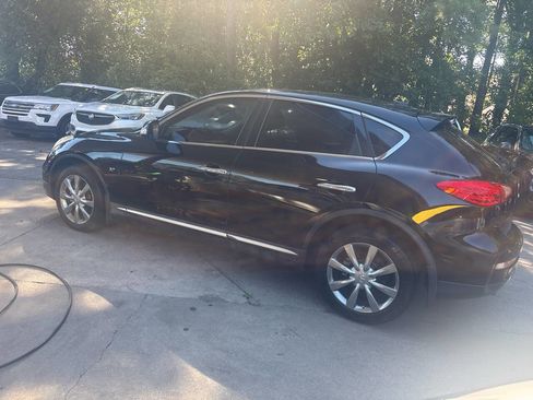 Used 2017 INFINITI QX50 AWD image 8