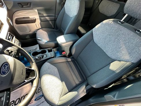 New 2025 Ford Maverick XLT w/ XLT Luxury Package image 16