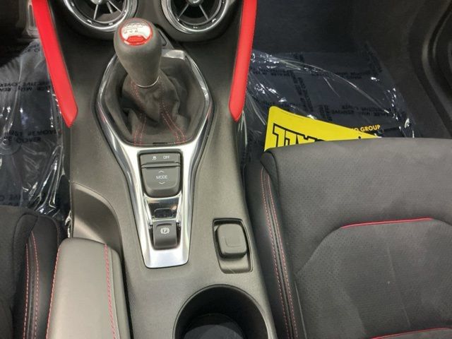 Used 2020 Chevrolet Camaro ZL1 RWD image 20