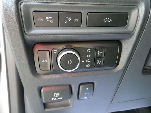 Used 2023 Ford F150 Raptor AWD/4WD image 26