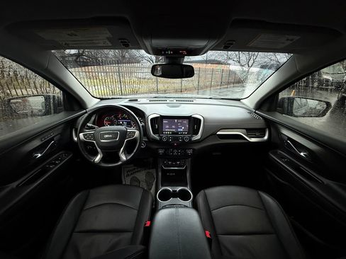Used 2020 GMC Terrain SLT w/ Preferred Package image 11