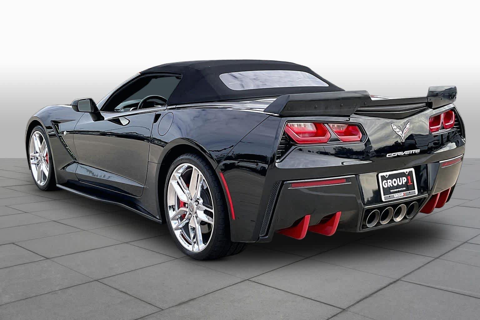 Used 2018 Chevrolet Corvette Stingray Convertible w/ 2LT Preferred Equipment Group RWD image 10