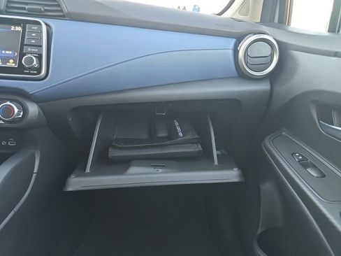 New 2025 Nissan Versa SV image 27