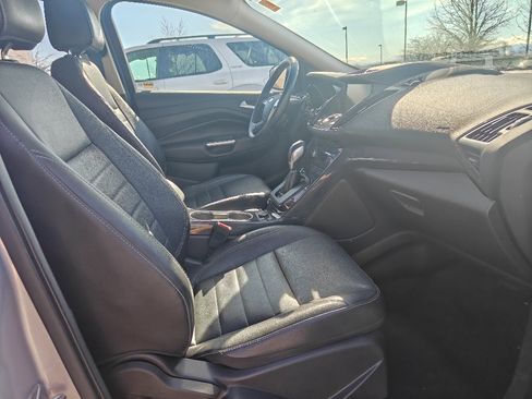 Used 2014 Ford Escape Titanium image 33