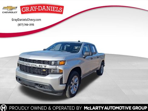 Used 2022 Chevrolet Silverado 1500 Custom w/ Safety Confidence Package image 1