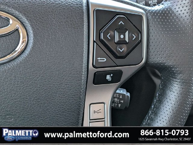 Used 2024 Toyota 4Runner Limited AWD/4WD image 26