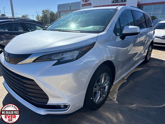 Used 2023 Toyota Sienna XLE w/ XLE Plus Package AWD/4WD 360° Tour