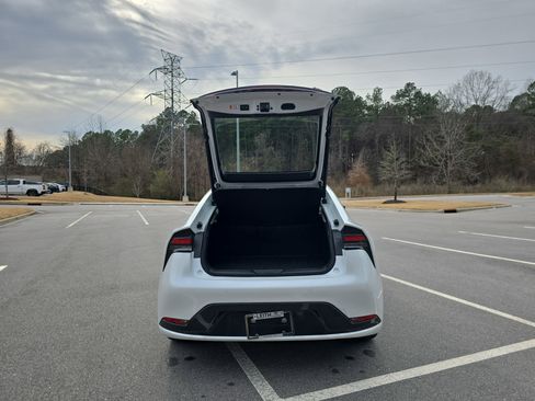 Used 2026 Toyota Prius Limited image 12