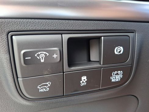 New 2026 Hyundai Tucson Limited AWD/4WD image 18