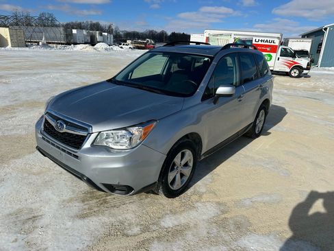 Used 2014 Subaru Forester 2.5i Premium image 8