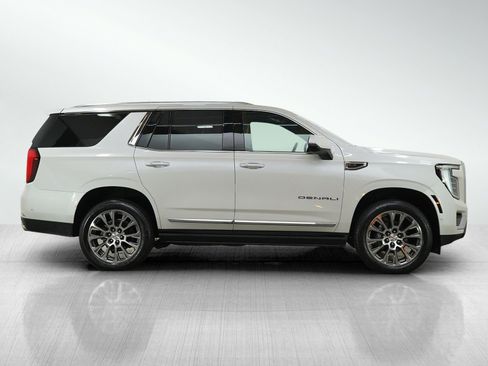 Used 2025 GMC Yukon Denali w/ Denali Reserve Package AWD/4WD image 6