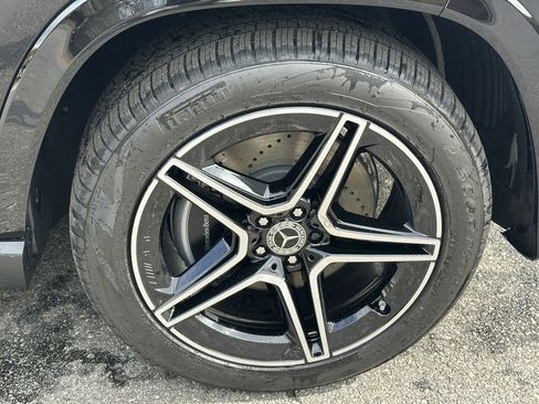 New 2026 Mercedes-Benz GLS 450 4MATIC image 14