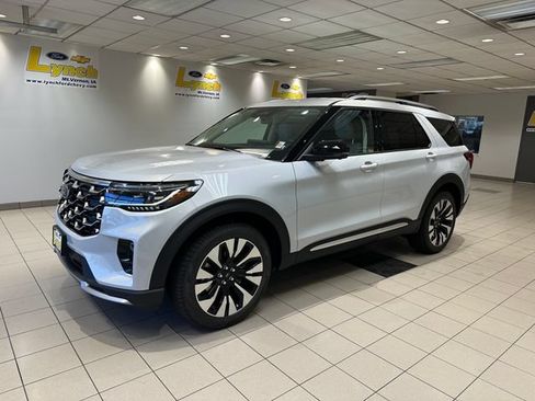 New 2026 Ford Explorer Platinum w/ LUX Leather Package AWD/4WD image 2