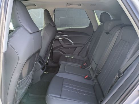 Certified 2025 Audi Q5 Premium Plus w/ Premium Plus AWD/4WD image 24