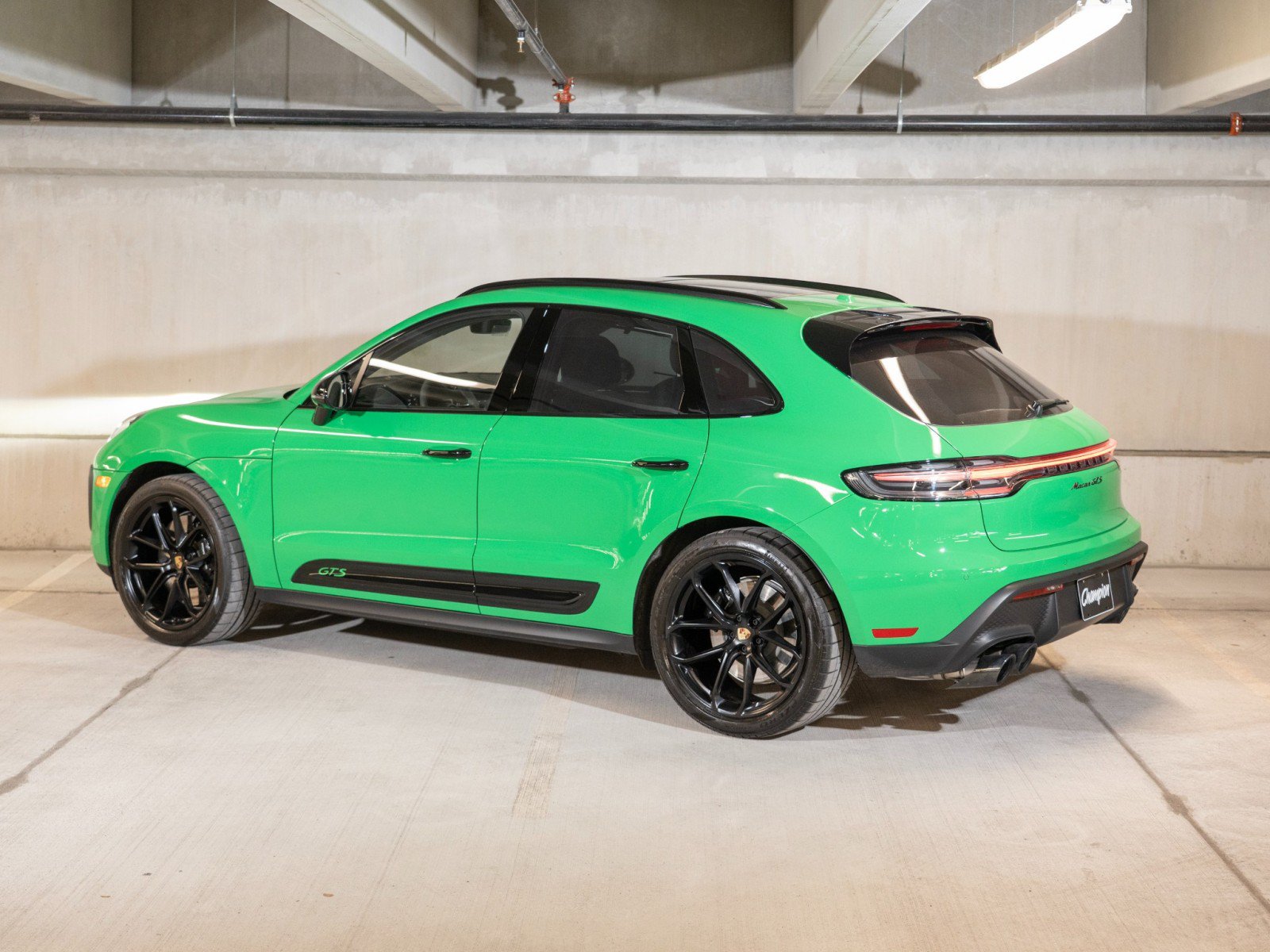Certified 2026 Porsche Macan GTS AWD/4WD image 3